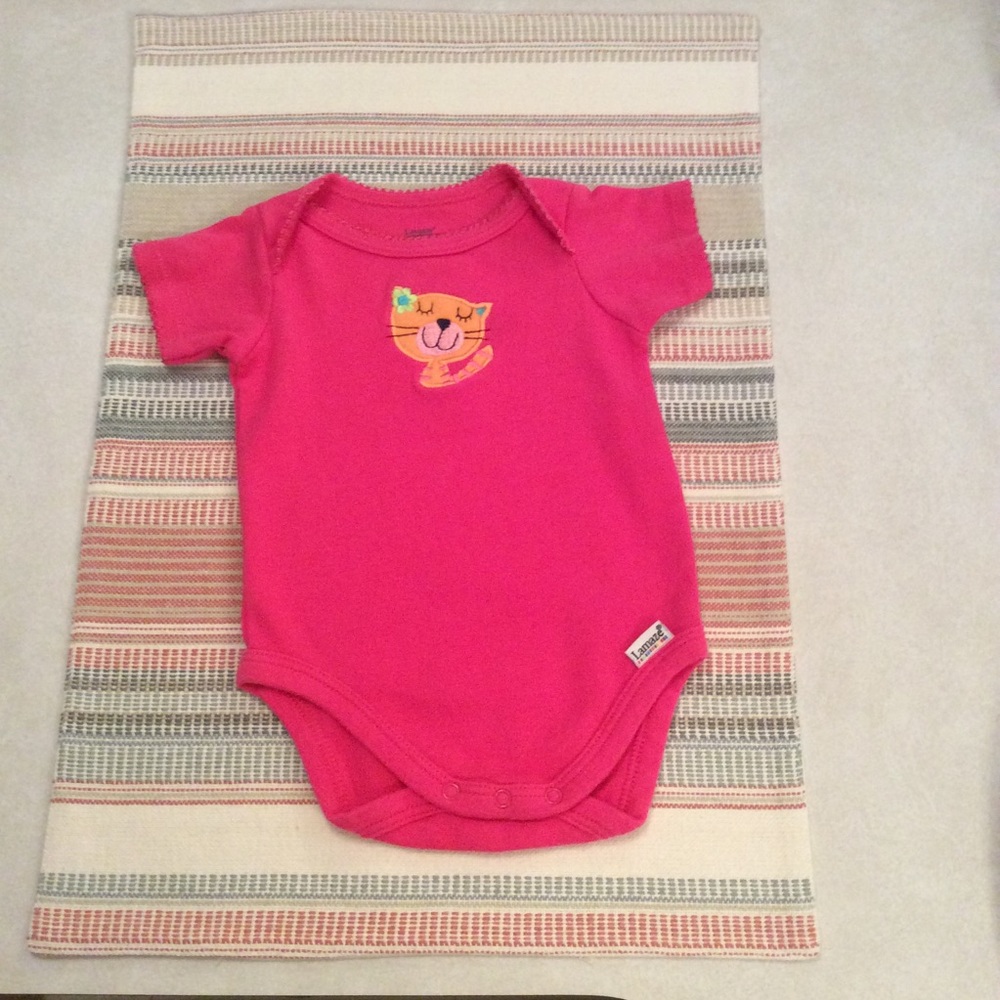 Lamaze pink onesie. Size 0-3M.